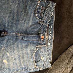 Really nice blue jeans size 26 (similar to a size 8) More photos if needed.